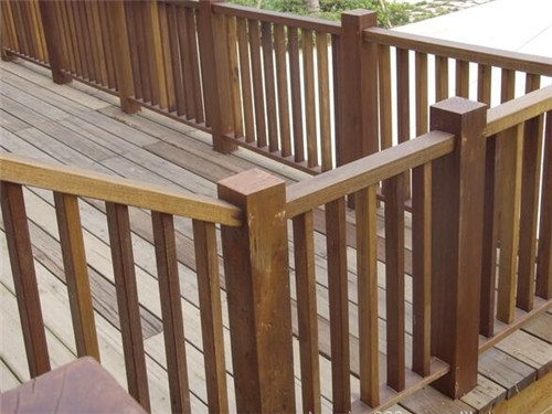 防腐木护栏的安装成本与预算控制